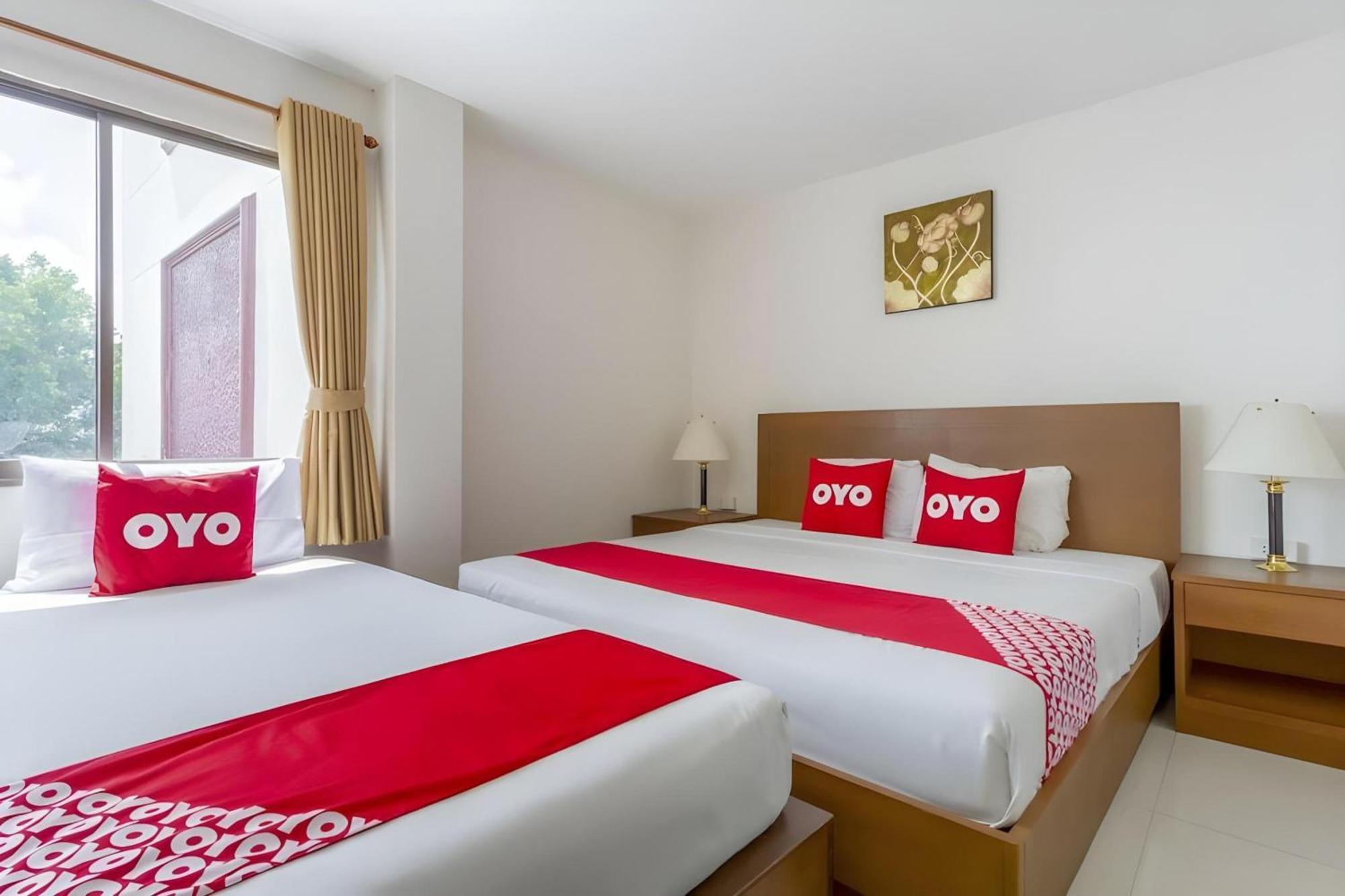 Super Oyo 1096 Winner Inn Hotel Chiang Mai Buitenkant foto