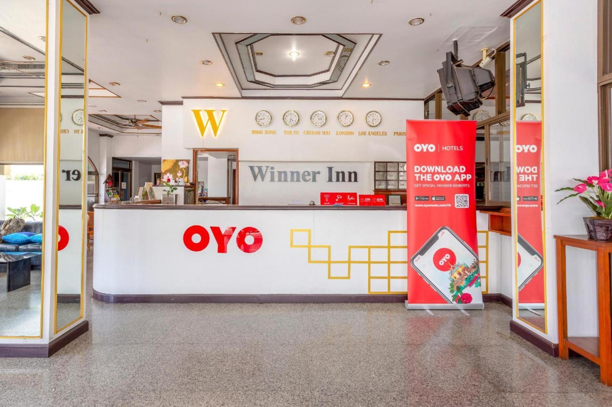 Super Oyo 1096 Winner Inn Hotel Chiang Mai Buitenkant foto