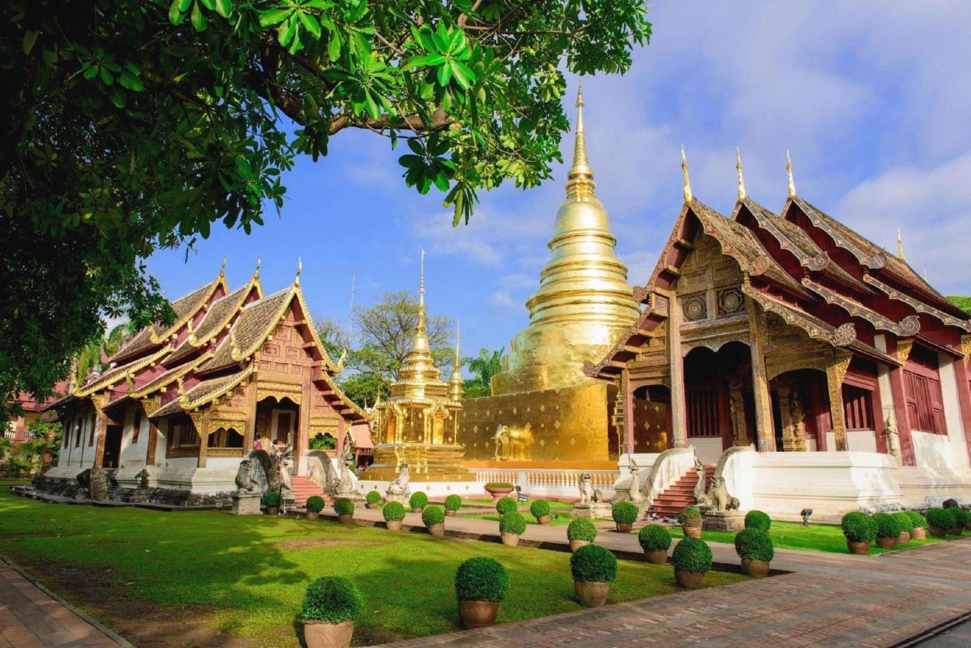 Super Oyo 1096 Winner Inn Hotel Chiang Mai Buitenkant foto